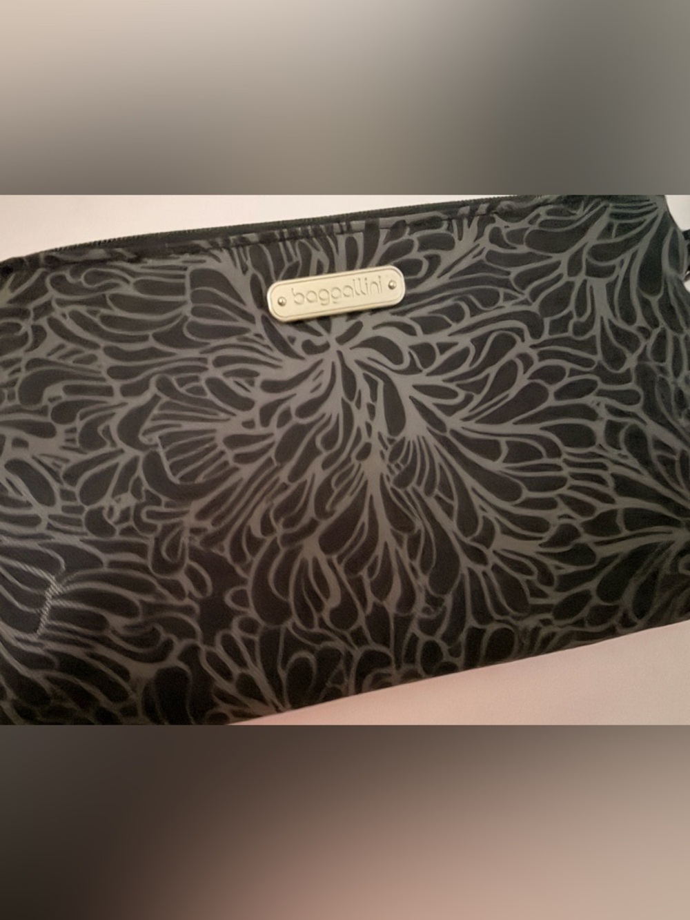 Baggallini Black and Gray Floral-Patterned Pouch